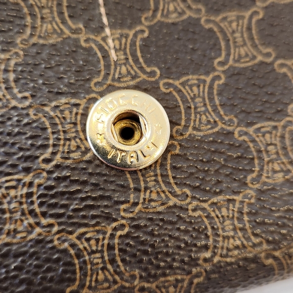 Authentic Céline Long Wallet - Picture 15 of 16